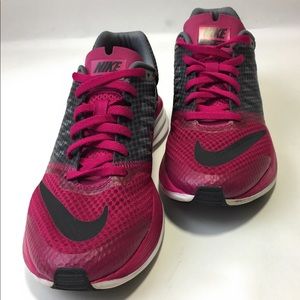 Nike Women’s Running Shoe Size 7